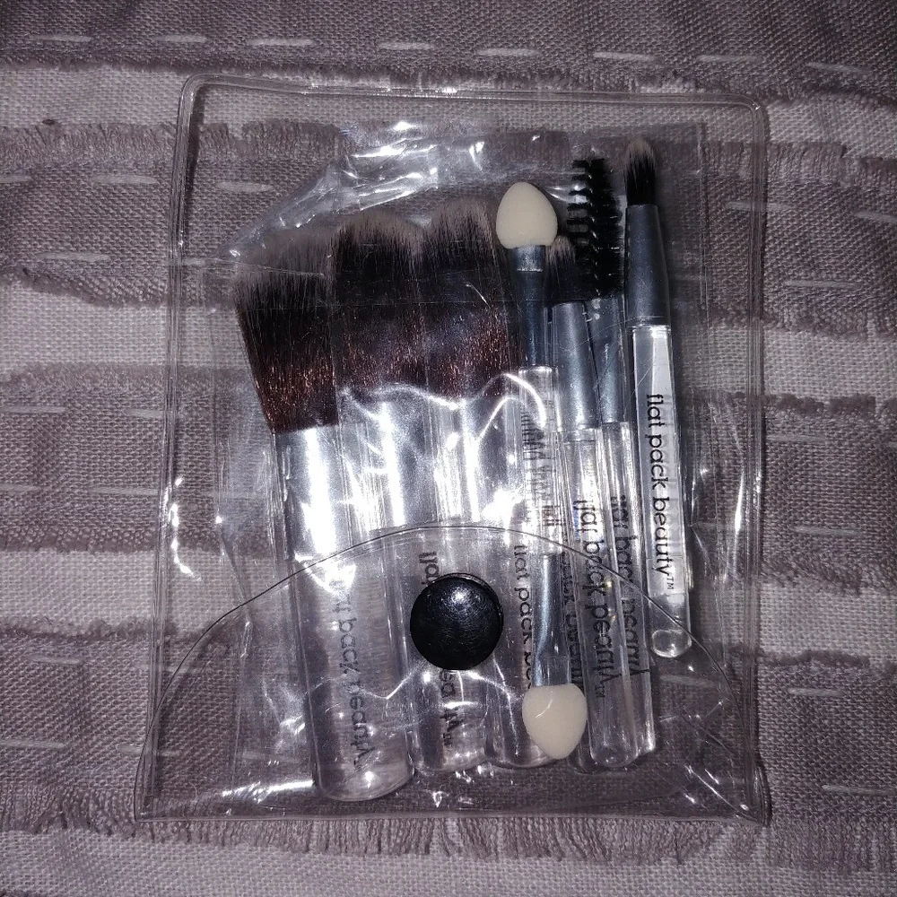 Flat Pack Travel Brushes